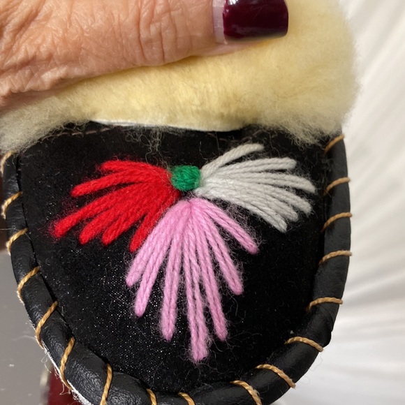 REDUCED!! Hand made kids slippers - Picture 5 of 9